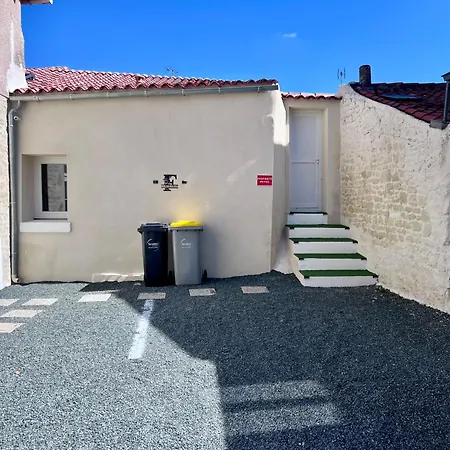 Holiday home Maison La Feuilleraie N3-standingmaison-wifi-proche Centre Ville-property Nm *